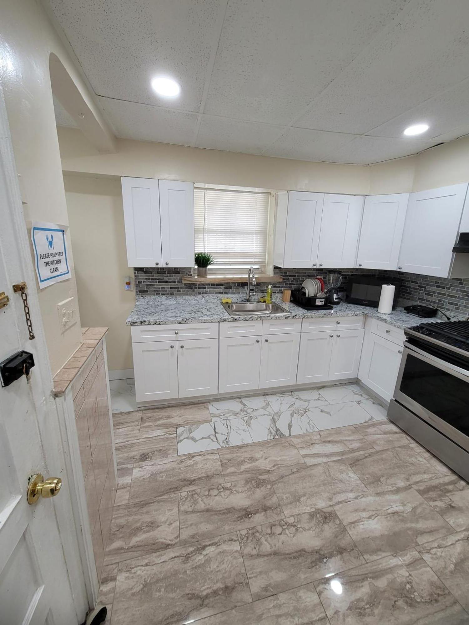 Z & Z Apartment نيوآرك المظهر الخارجي الصورة