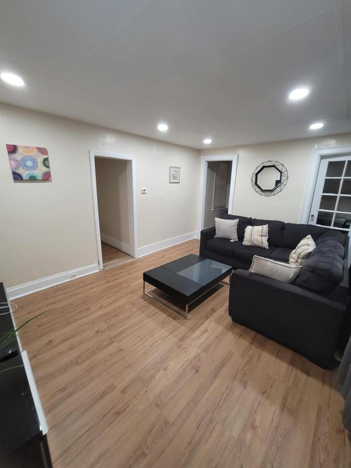 Z & Z Apartment نيوآرك المظهر الخارجي الصورة
